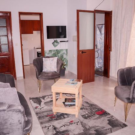 דירות טאראפל Escape House מראה חיצוני תמונה