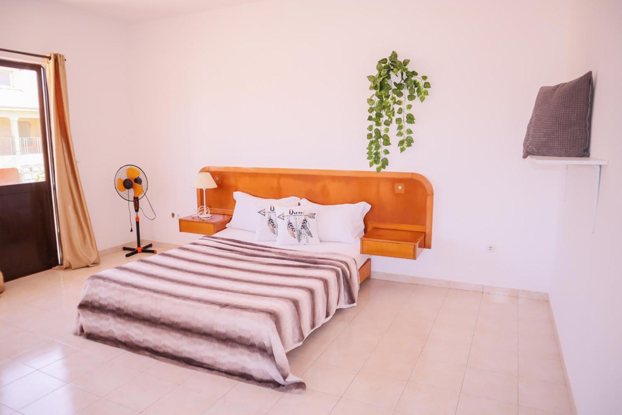 דירות טאראפל Escape House מראה חיצוני תמונה