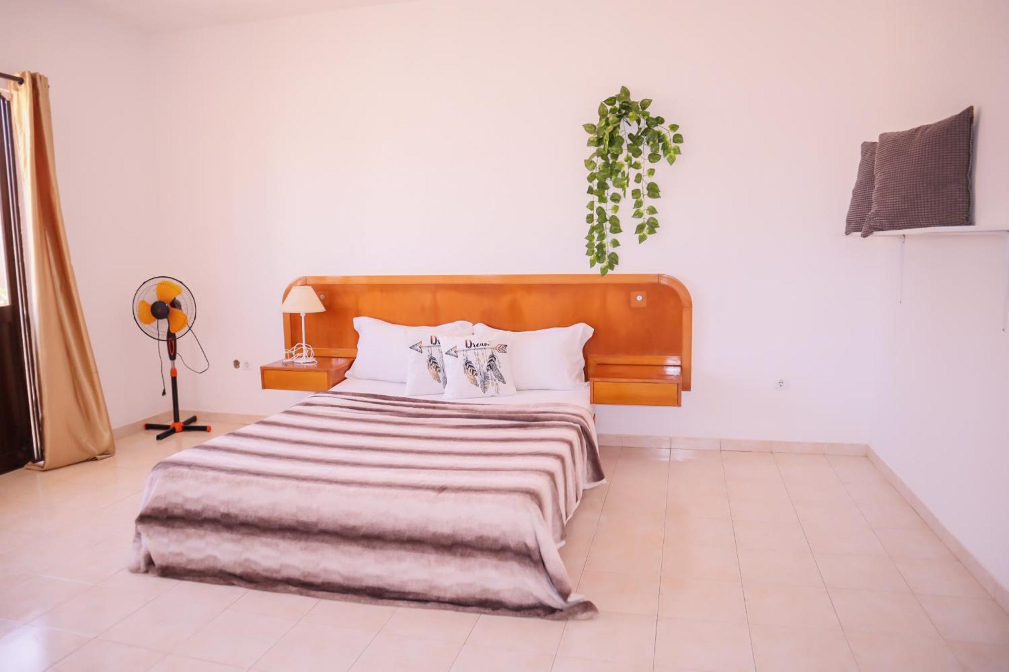 דירות טאראפל Escape House מראה חיצוני תמונה
